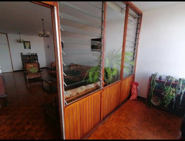 1.5 BEDROOM APARTMENT FOR SALE IN ESPLANADE